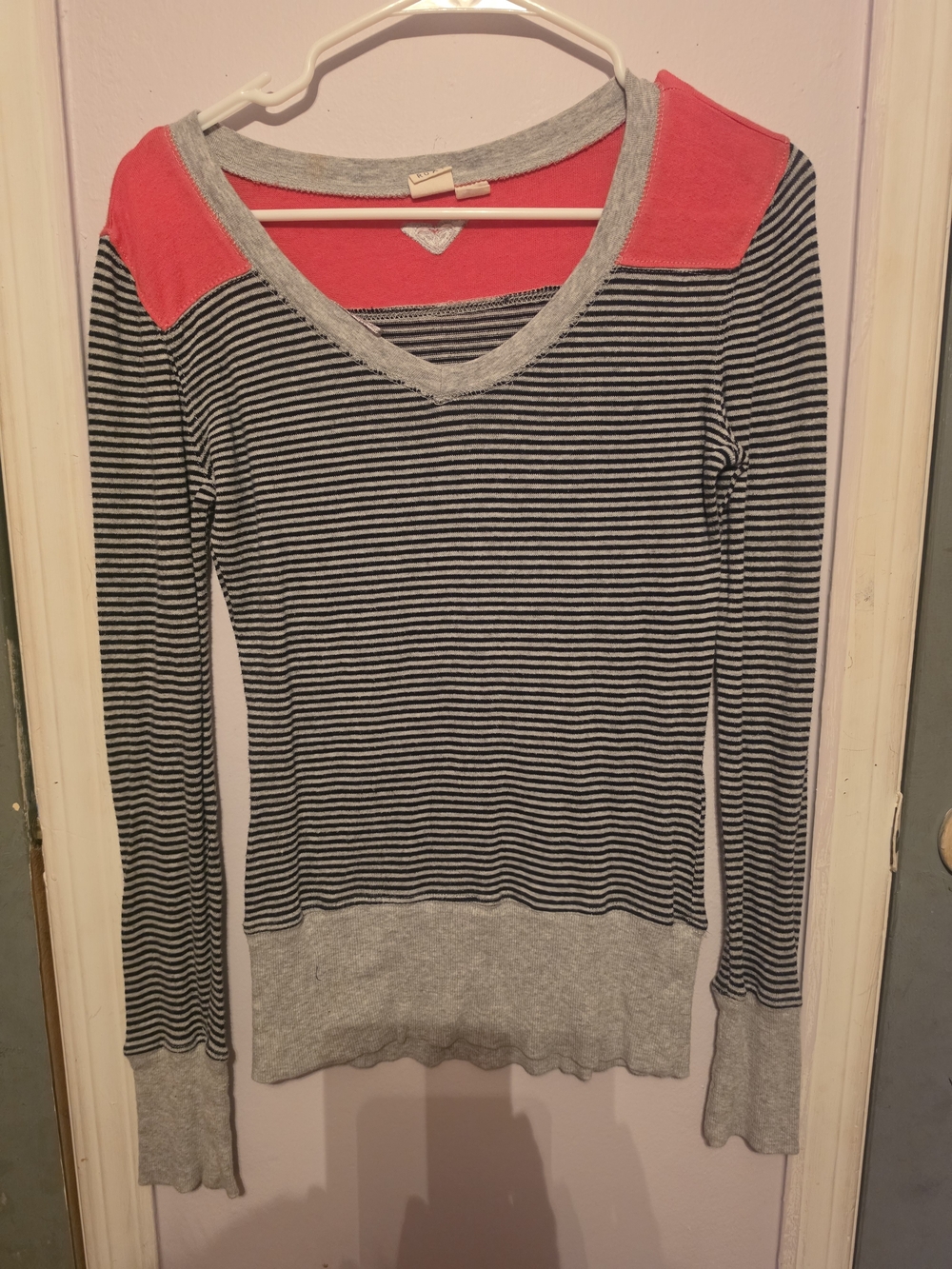 Roxy Striped V‑Neck Long Sleeve Top with Coral Shoulder Panels